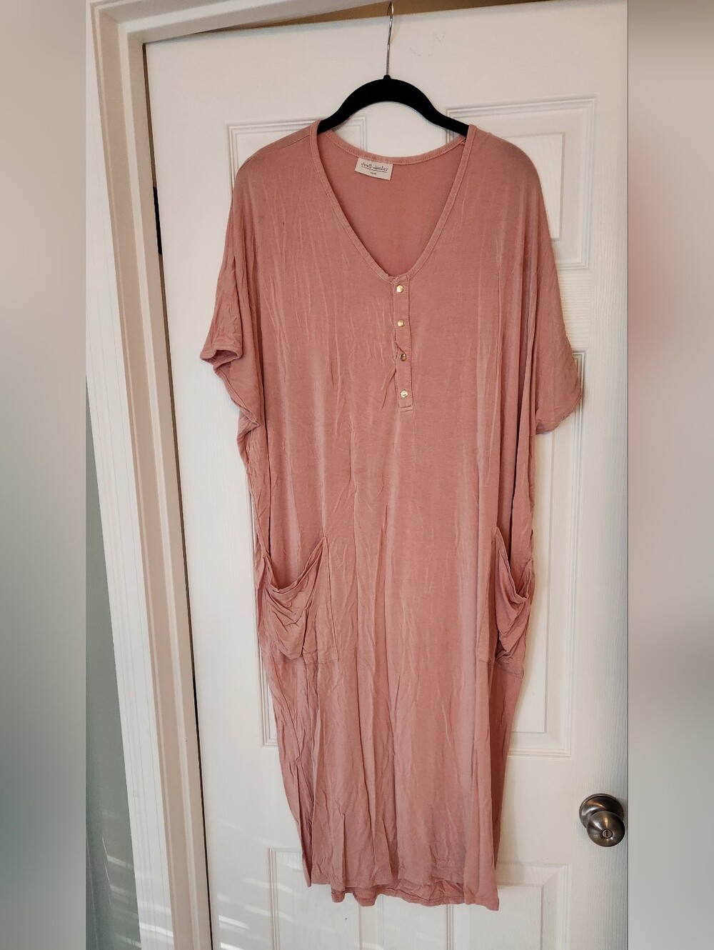 Dwell And Slumber One Size Maternity Postpartum Desert Rose Nightdress Cocoon - Picture 4 of 13